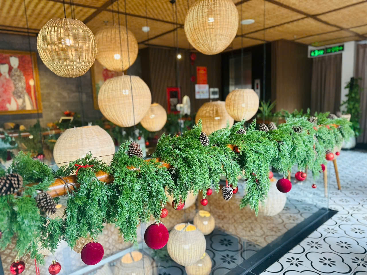 CHÀO THÁNG 12 – GIÁNG SINH AN LÀNH TẠI CHARM SPA GRAND ĐÀ NẴNG z7328723764767_6b565da08061cb2dd09eb4b1cdd7afbc