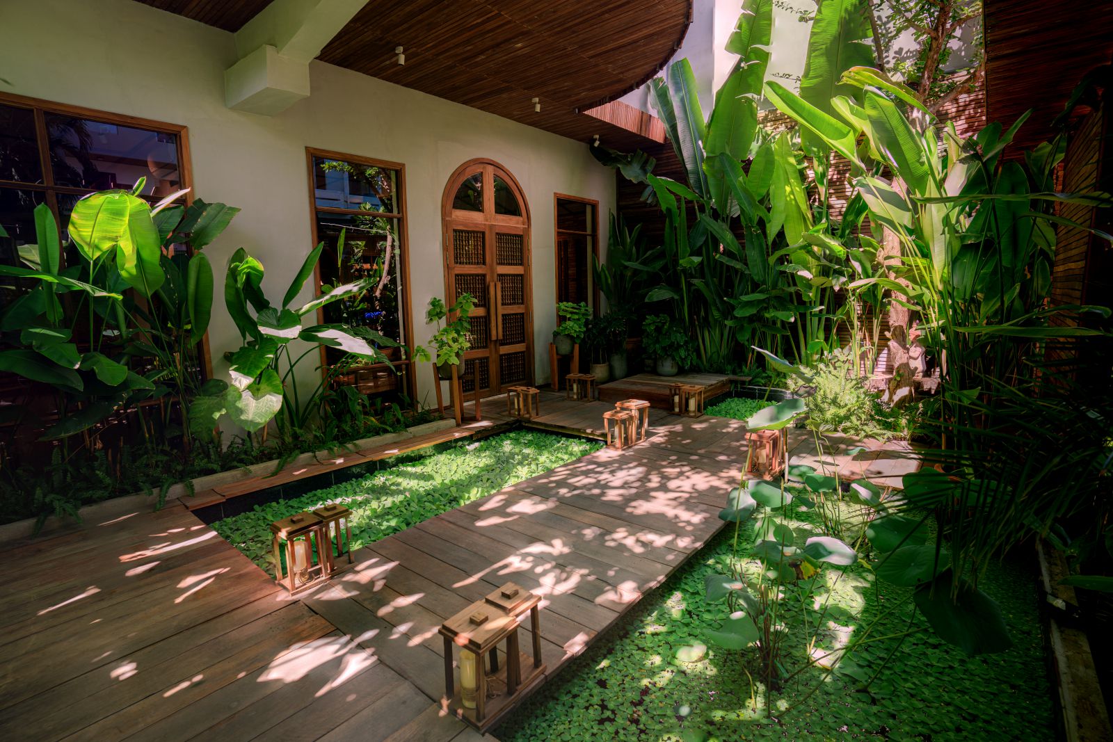 CHI NHÁNH CHARM SPA - NHA TRANG